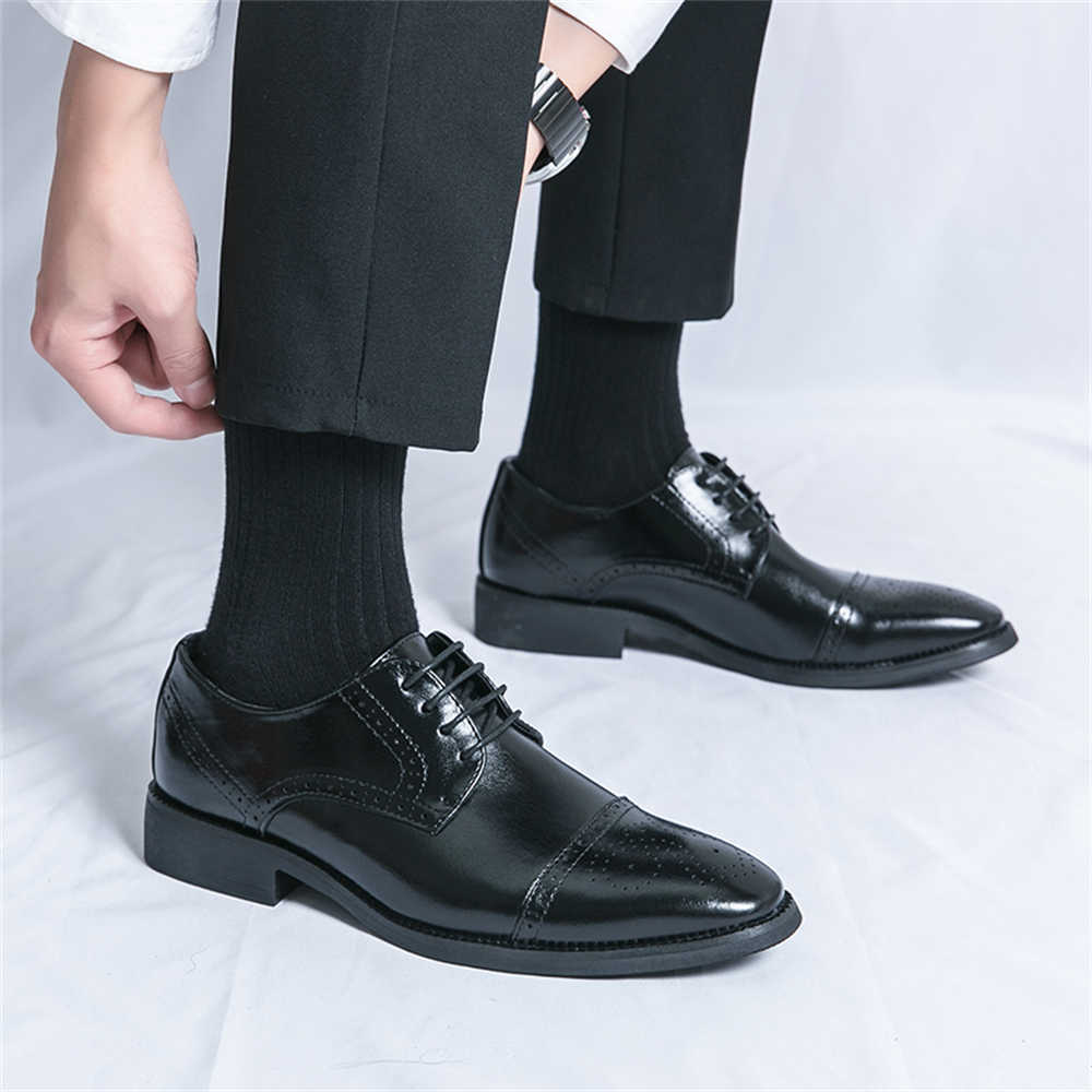 Chaussures de course semi-form - Men Formal Wear With Sneakers avis et prix